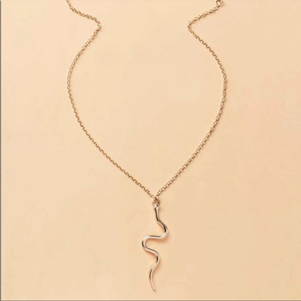 1 left! 🆕 Best seller! Gold Snake chain necklace choker - Picture 4 of 5